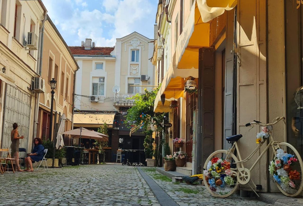 Hancho Sevenups - Kapana Plovdiv Center ภายนอก รูปภาพ